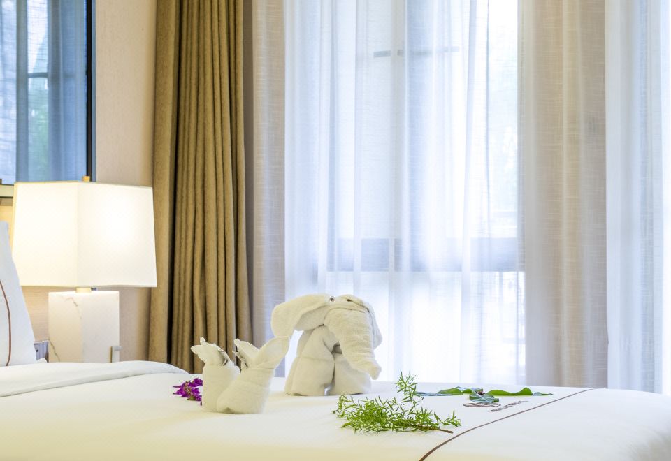 Yuetianxia Hot Spring HotelCourtyard Hot Spring Three Bedroom Villa