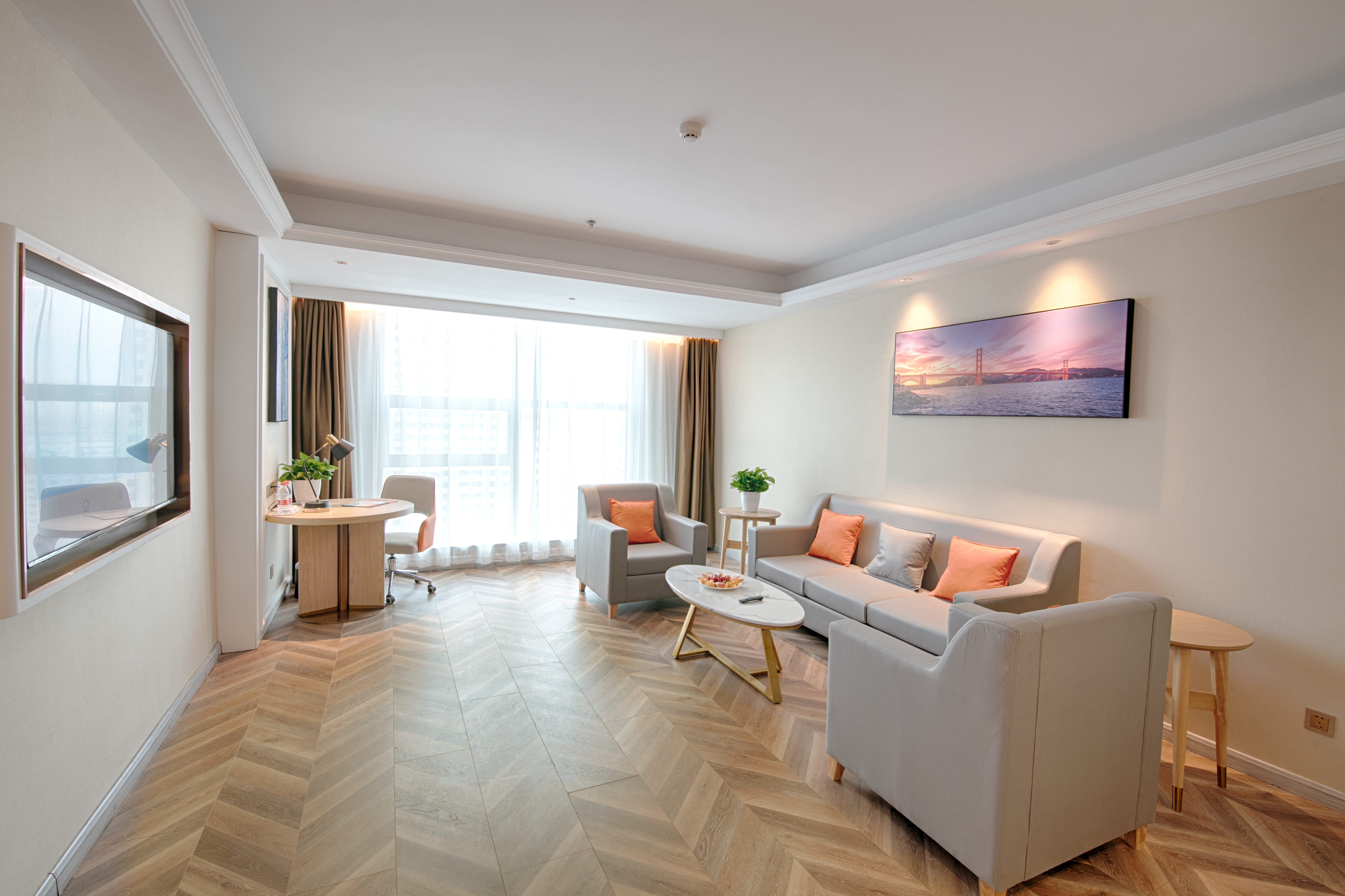 商务套房【手机投屏+深睡床品+会客厅+落地窗】