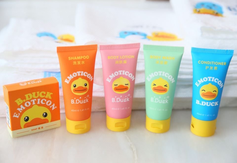 Radisson Collection Xing Guo Hotel ShanghaiB.Duck Theme Room