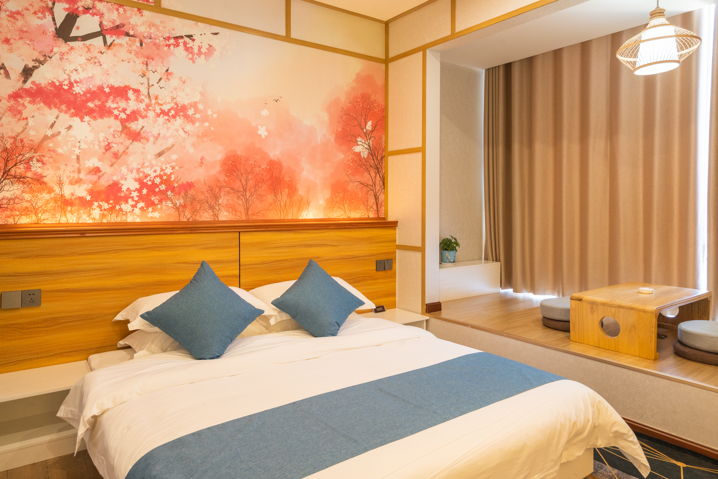 日式榻榻米大床房