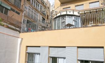 Sant Jordi Hostels Rock Palace