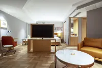 Vienna Hotel (Shangqiu Jixian Passenger Transport Terminal Jinhui Mong Kok Branch)