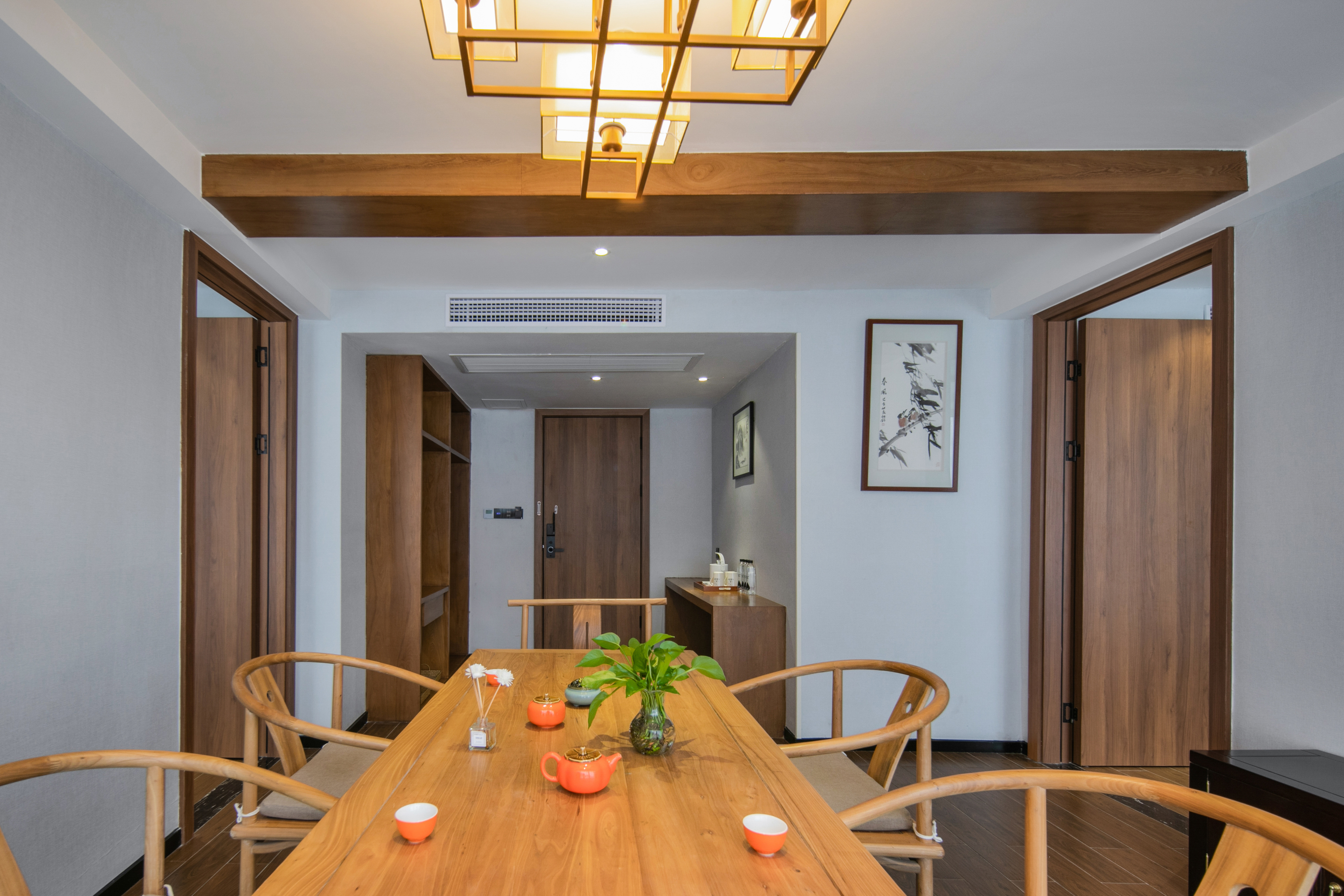 Xianchuang Hotel浴缸双卧套房｜两室一厅+minibar+小冰箱+舒适浴袍