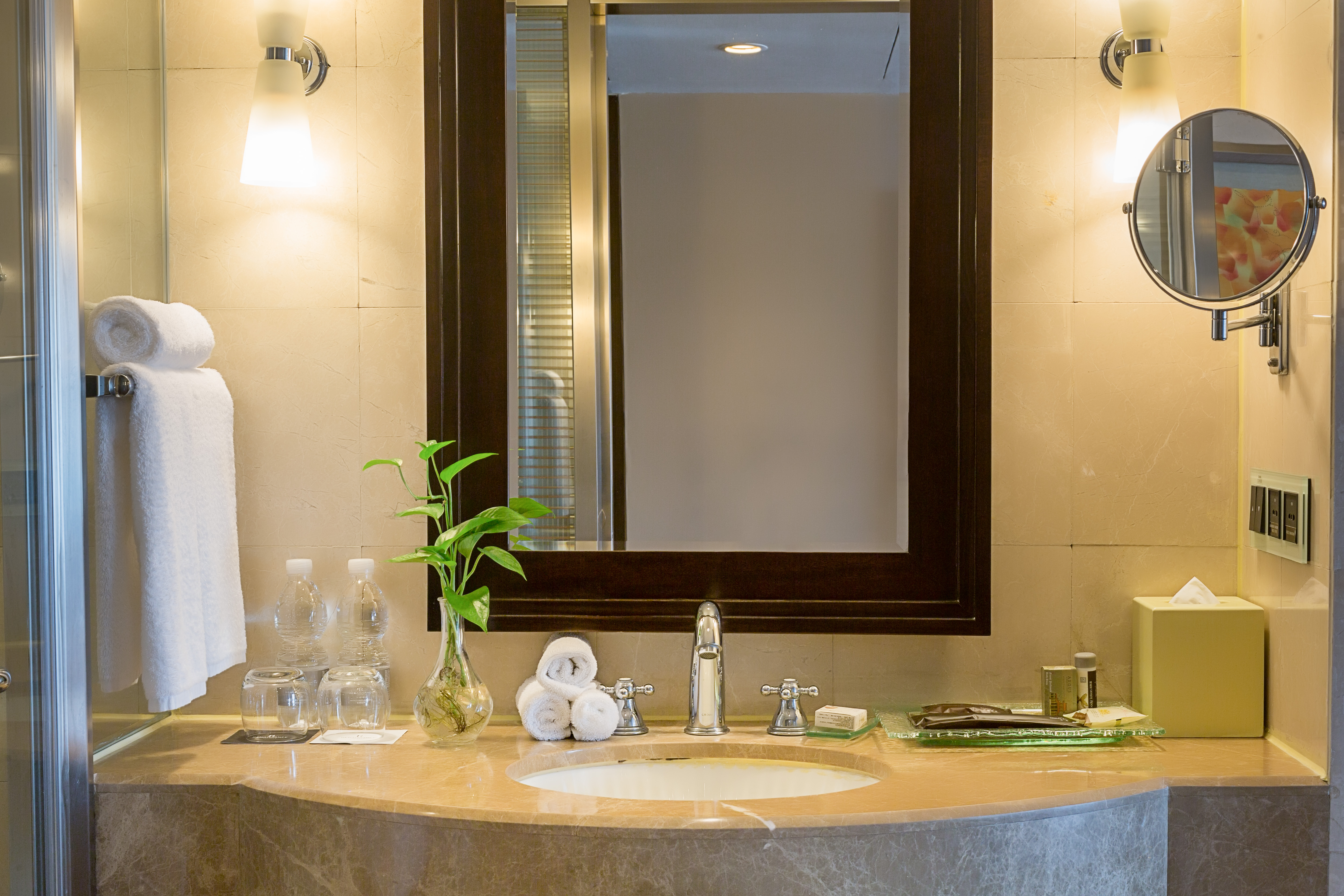 万丽欢乐家庭连通房