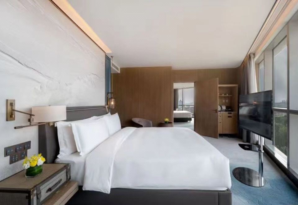 Qingdao Haitian HotelFamily Room (2 Double Beds)