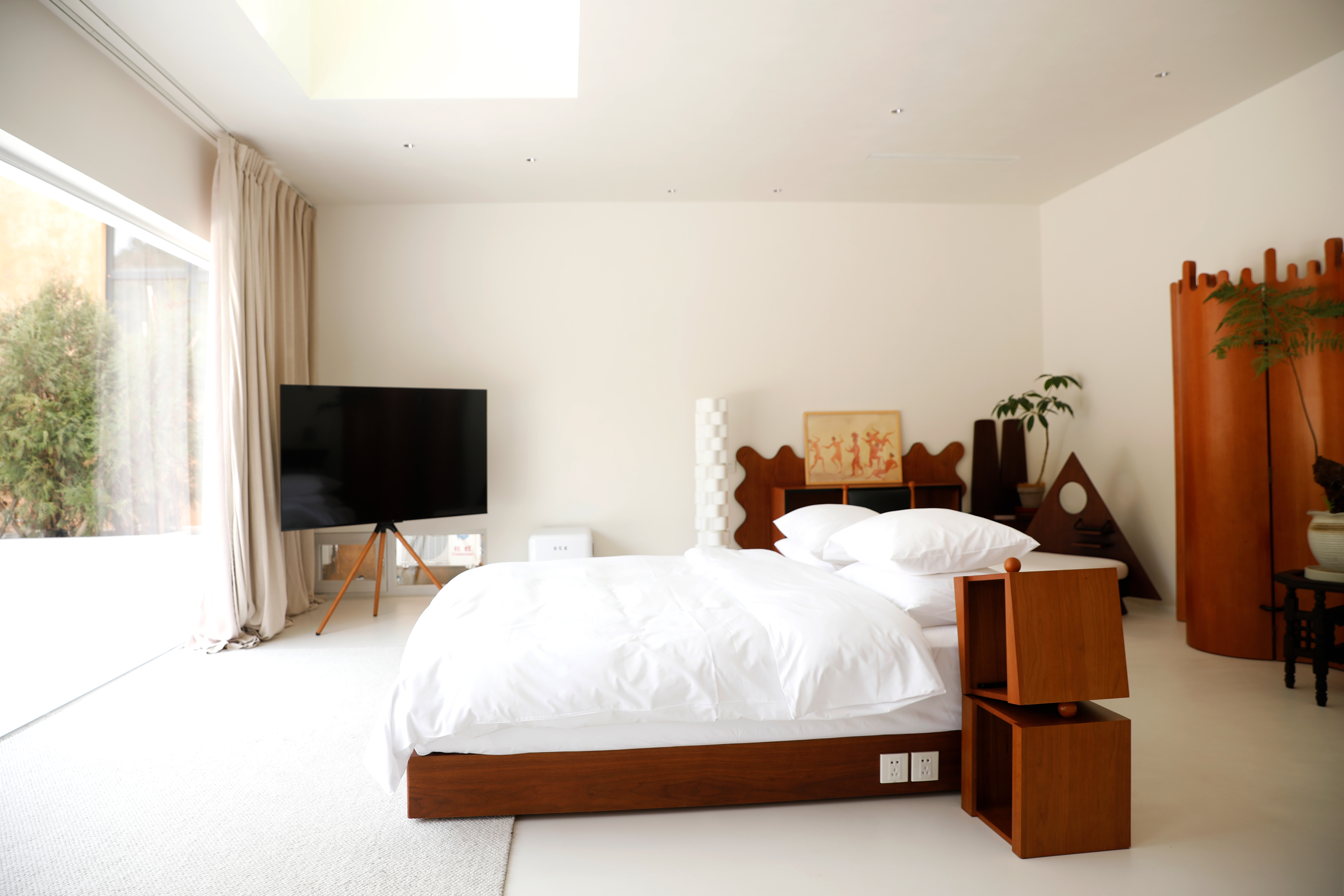 晚安，本杰明丨浴缸大床房（全屋进口微水泥，科勒衞浴，金可儿床垫，网红冰箱）