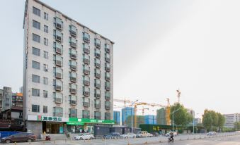 Motel Hotel (Wuhan Yellow Crane Tower, Shouyi Square, Fuxing Road Metro Station)