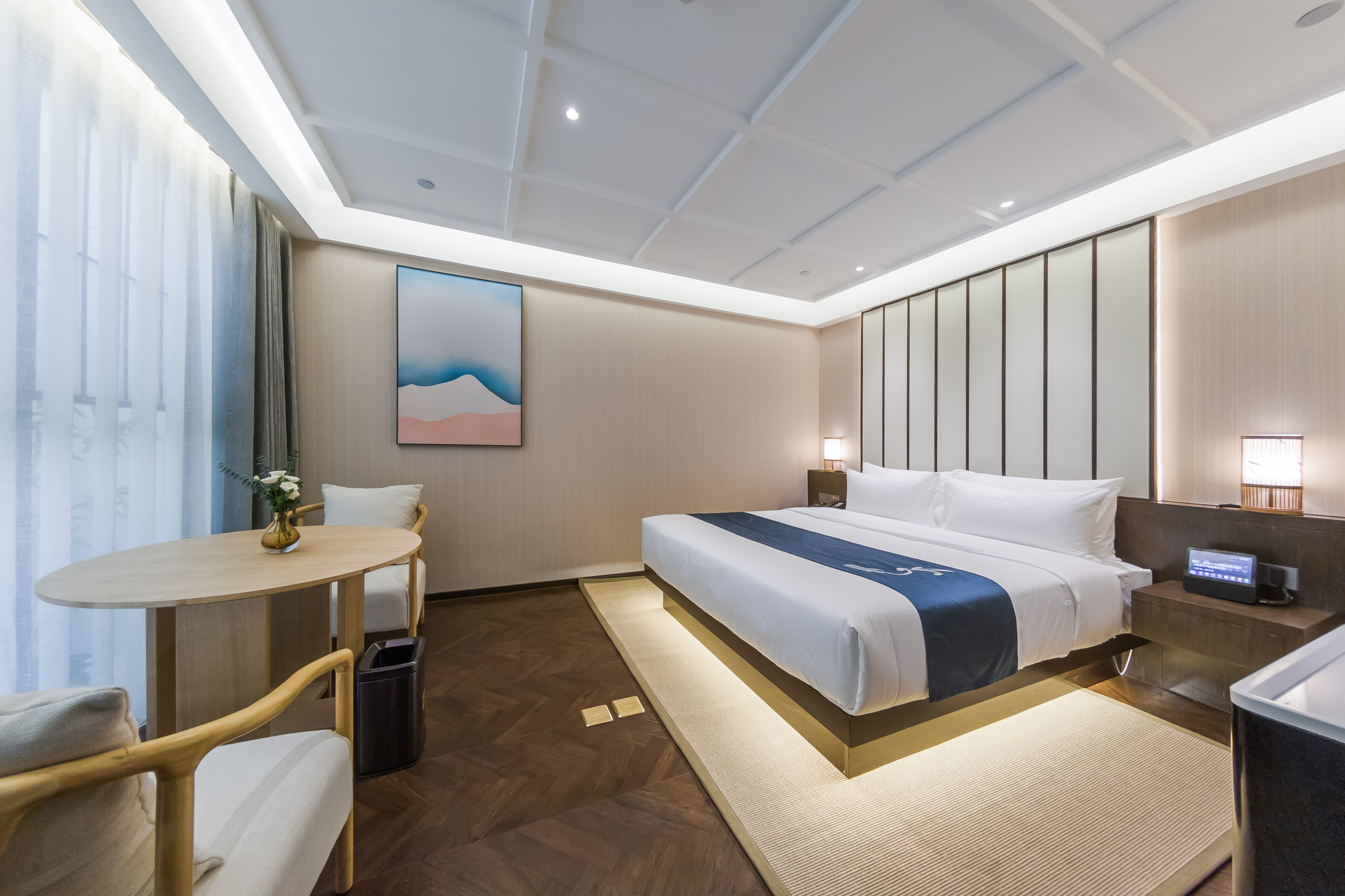 萃逸大床房（全屋智能小度+景观+冰箱+电视投屏+柔软浴袍）