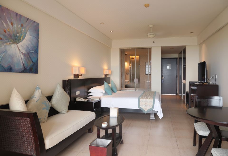 至尊海景大床房（正面看海）