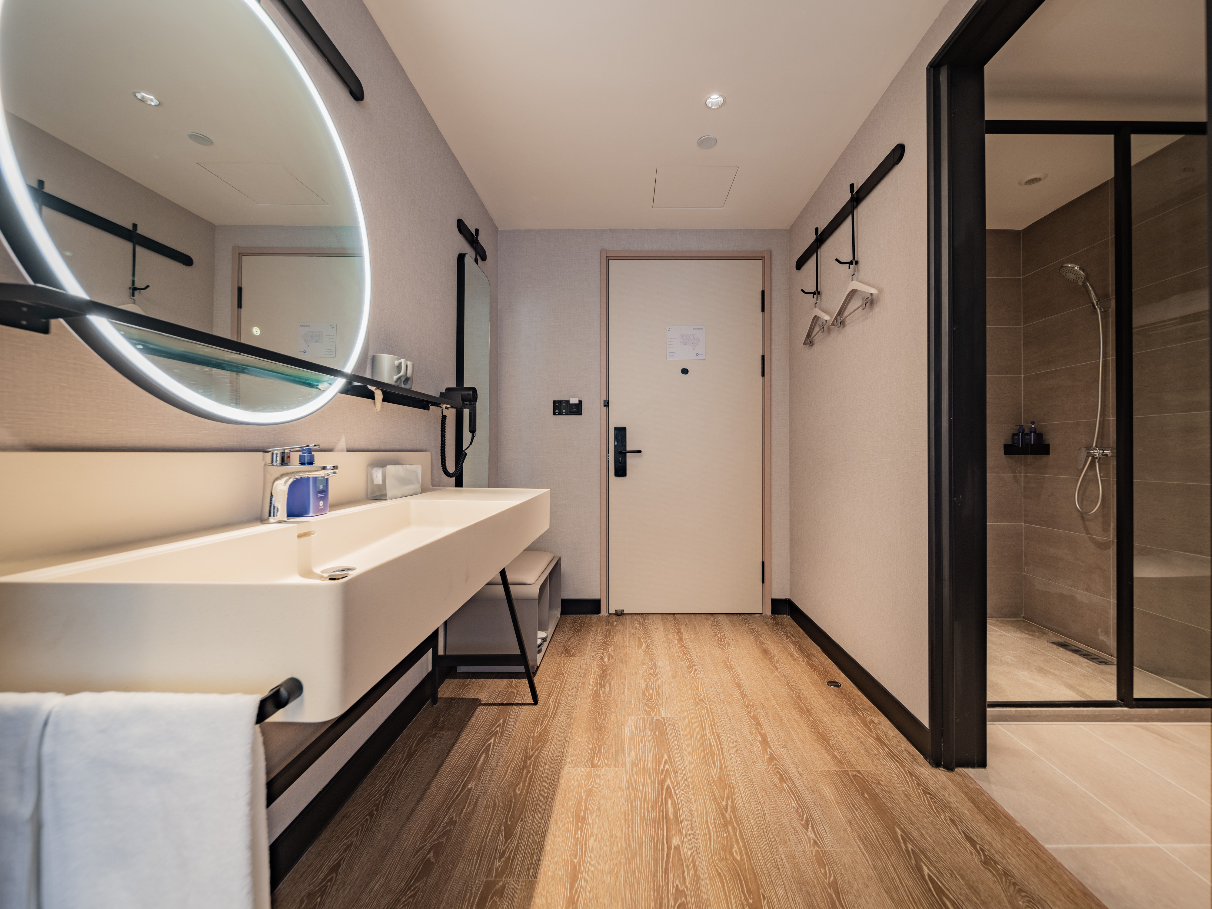 商务双床房【55寸投屏电视+语音客控+独立空调】