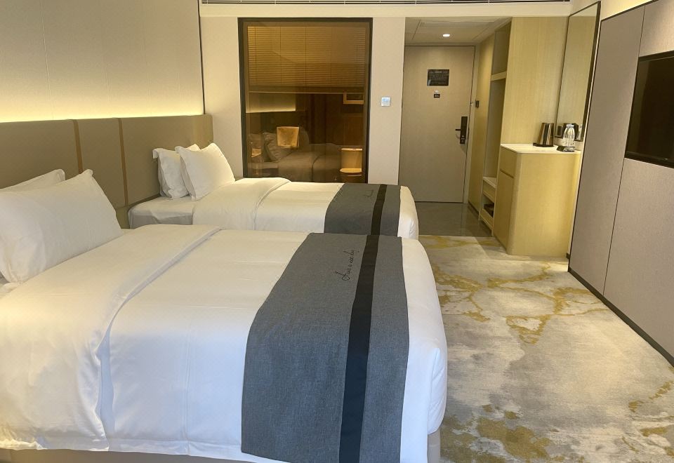 Dejin Garden Hotel (Shenzhen International Convention and Exhibition Center)Deluxe Twin Bed Room
