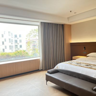 清韻大床套房 凱萊酒店（廣州化龍工業路店）優惠