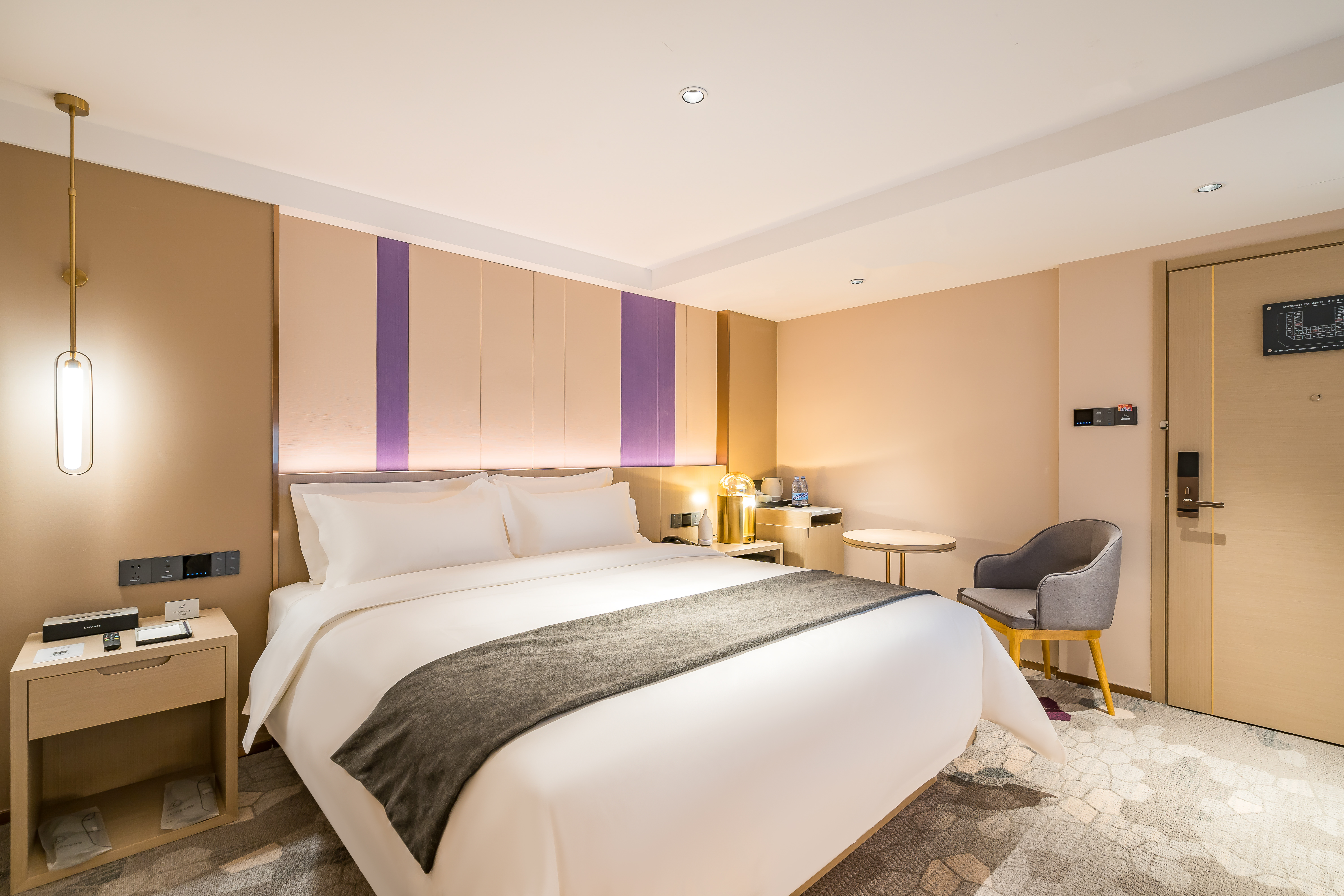 高级大床房（高品质体验）