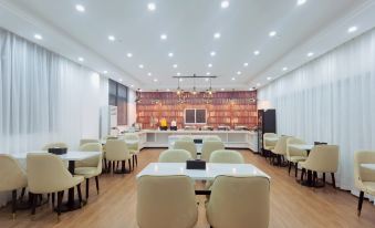 GEM Hotel (Nanjing Dachang Xinhua Road Pedestrian Street) - Housity