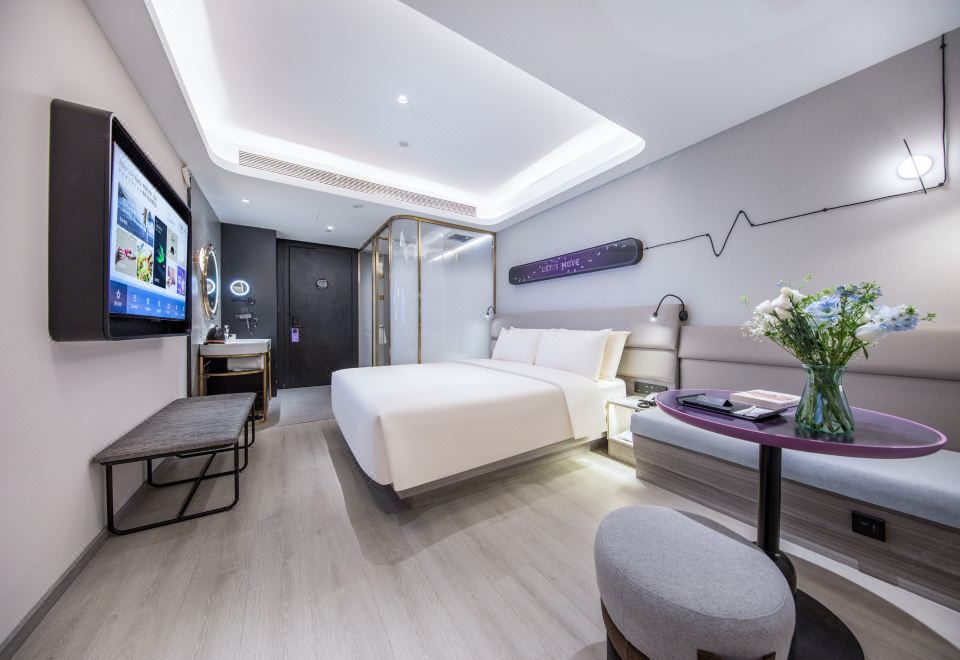 Comfort Double Bed Room (Skyscape Ventilation And Daylighting)