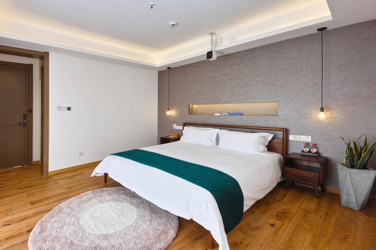 精致九室一厅套房