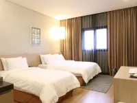 Hotel Clover Hotels in Ansan