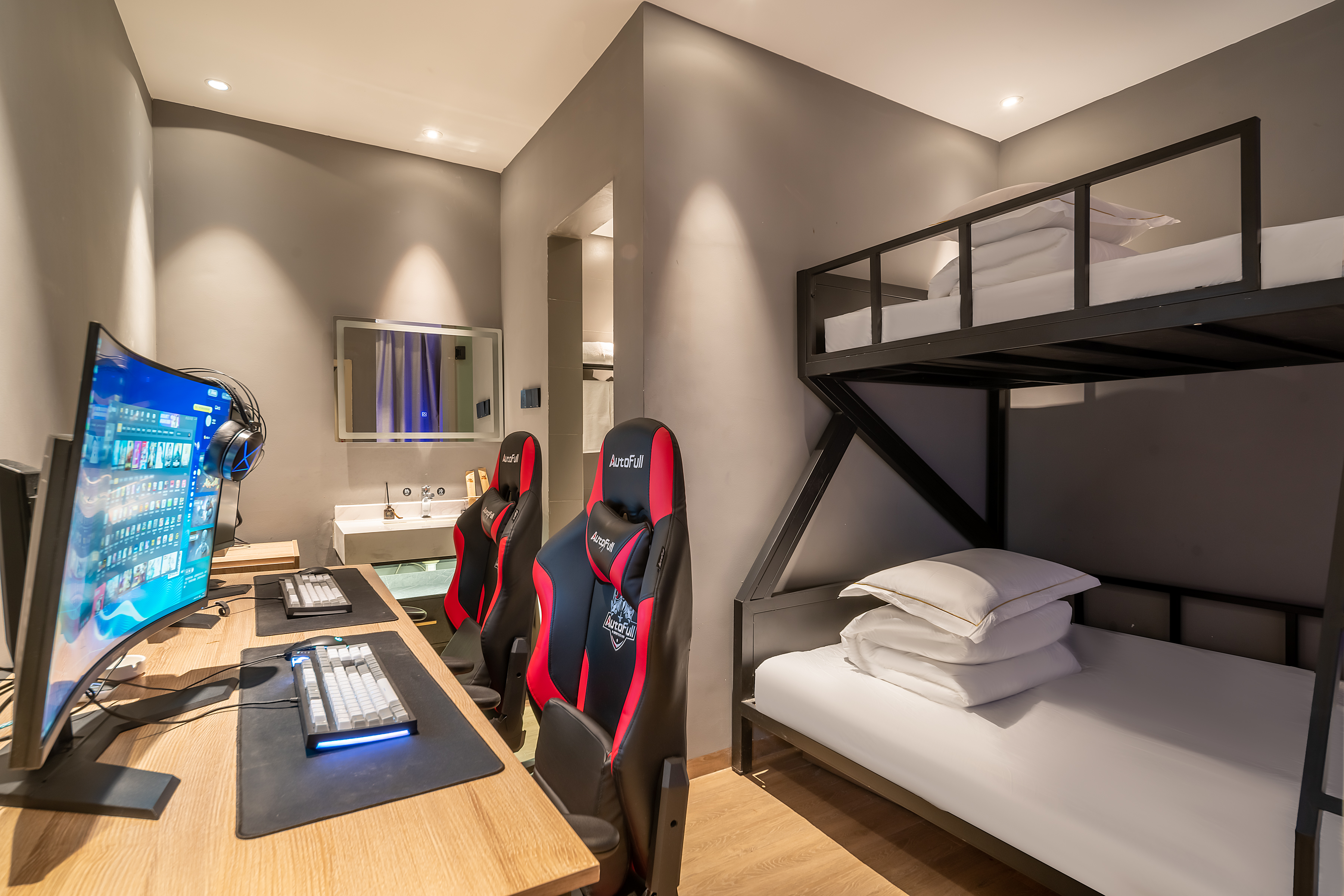 电竞特惠房[RTX3060+i5-10700F+16G+27寸1K直麪屏]