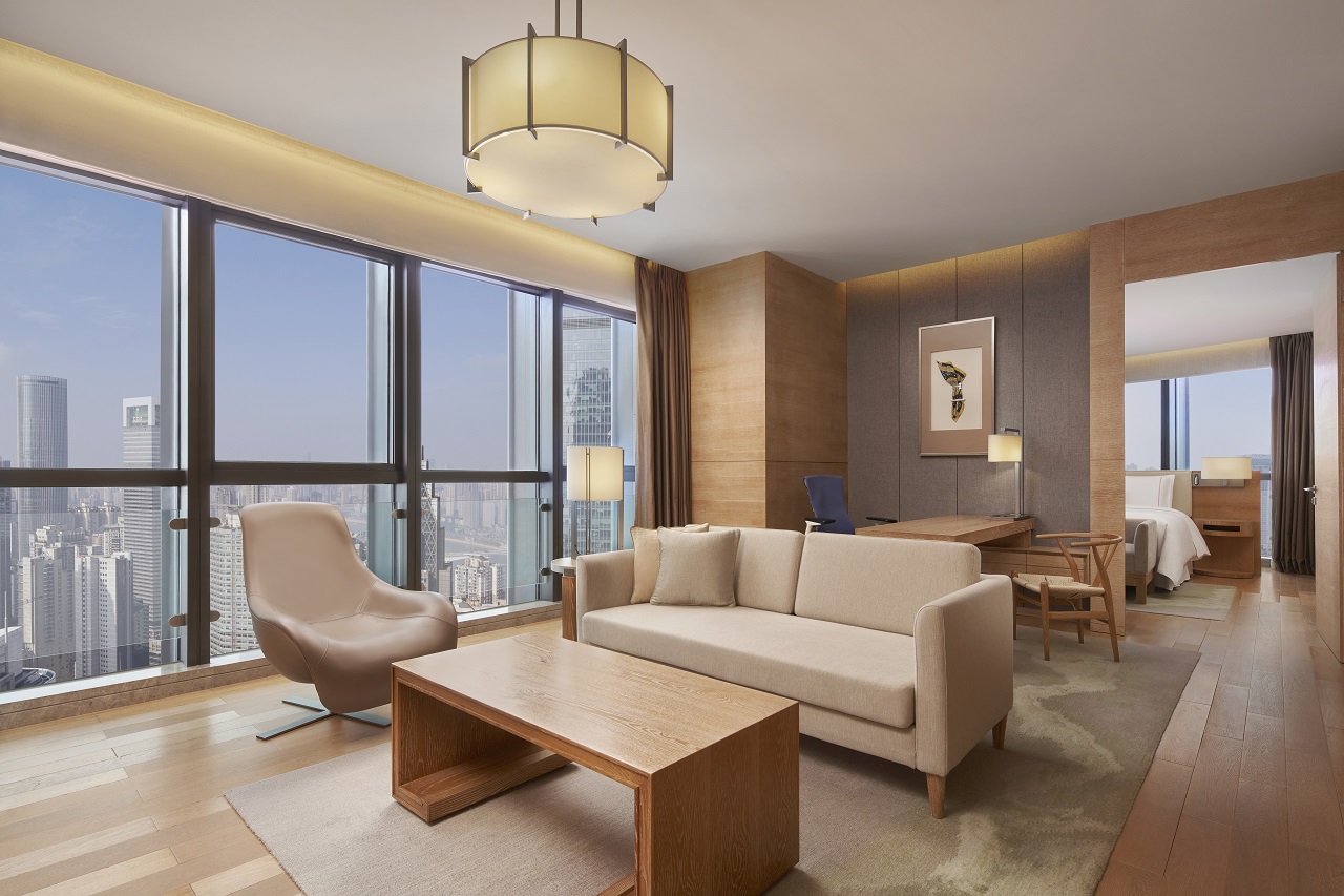 行政套房「8D魔幻夜景」「戴森吹风机」