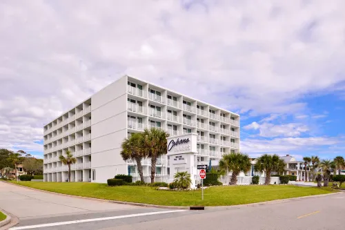 Cabana Shores Hotel