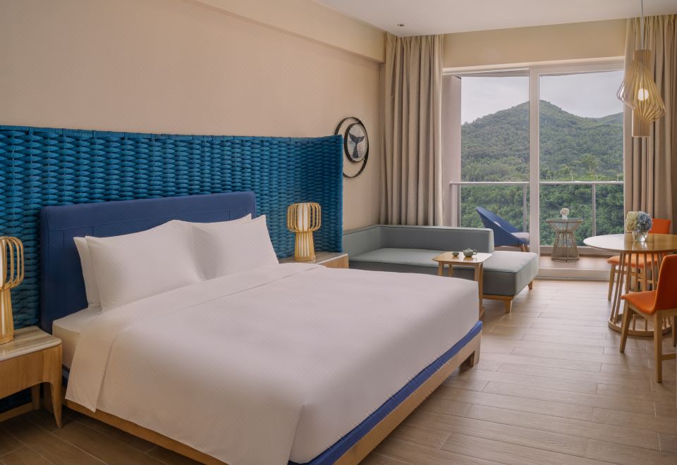 Hyatt Regency Hainan Ocean Paradise Resort1 KING BED ROOM