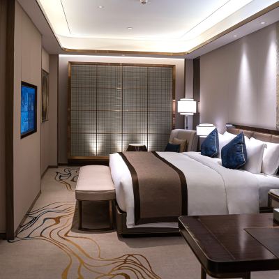 豪華大床房（無窗） 深圳安蒂婭美蘭酒店優惠