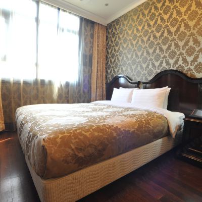 Deluxe Double Residence Room