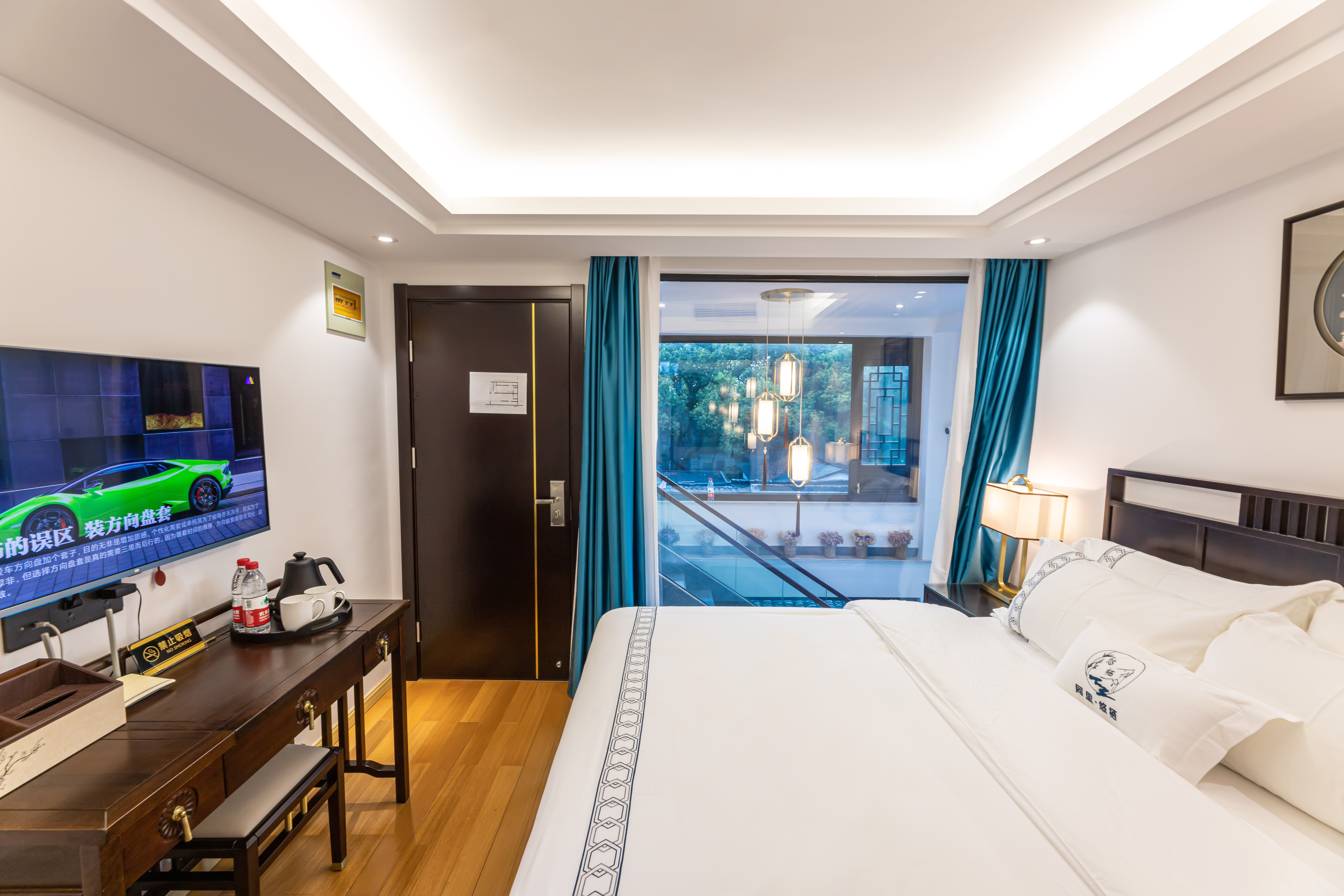 悠月豪华景观大床房