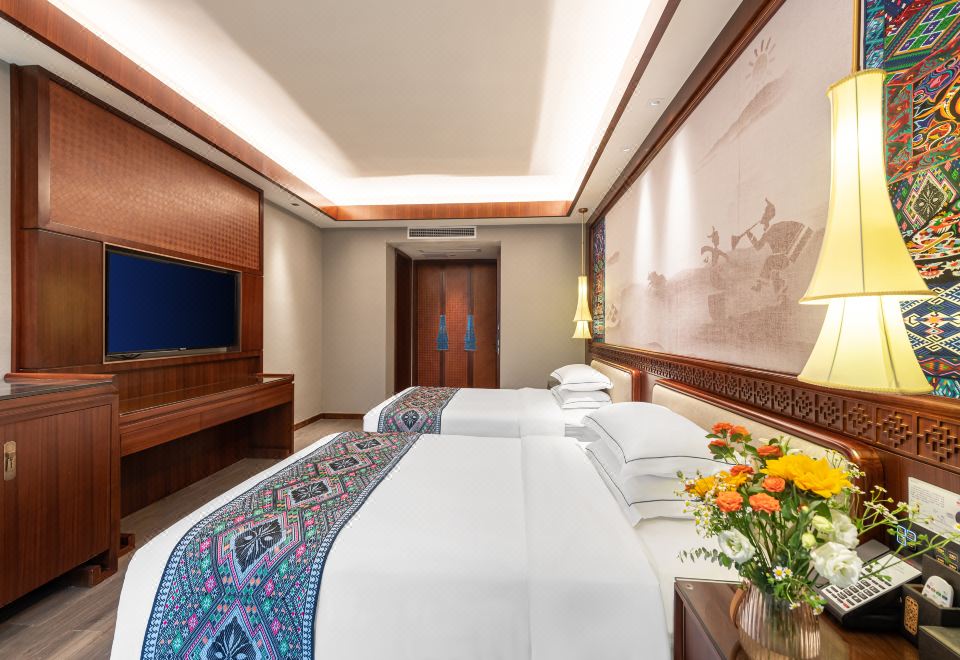 Mountain Fanjing Qixi Resort Grand Room - Double Occupancy, River-View (Floor Heating)