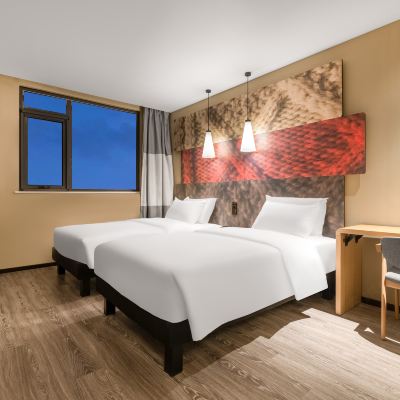 Business 2-bed Room 宜必思酒店（天津西站南廣場店）優惠