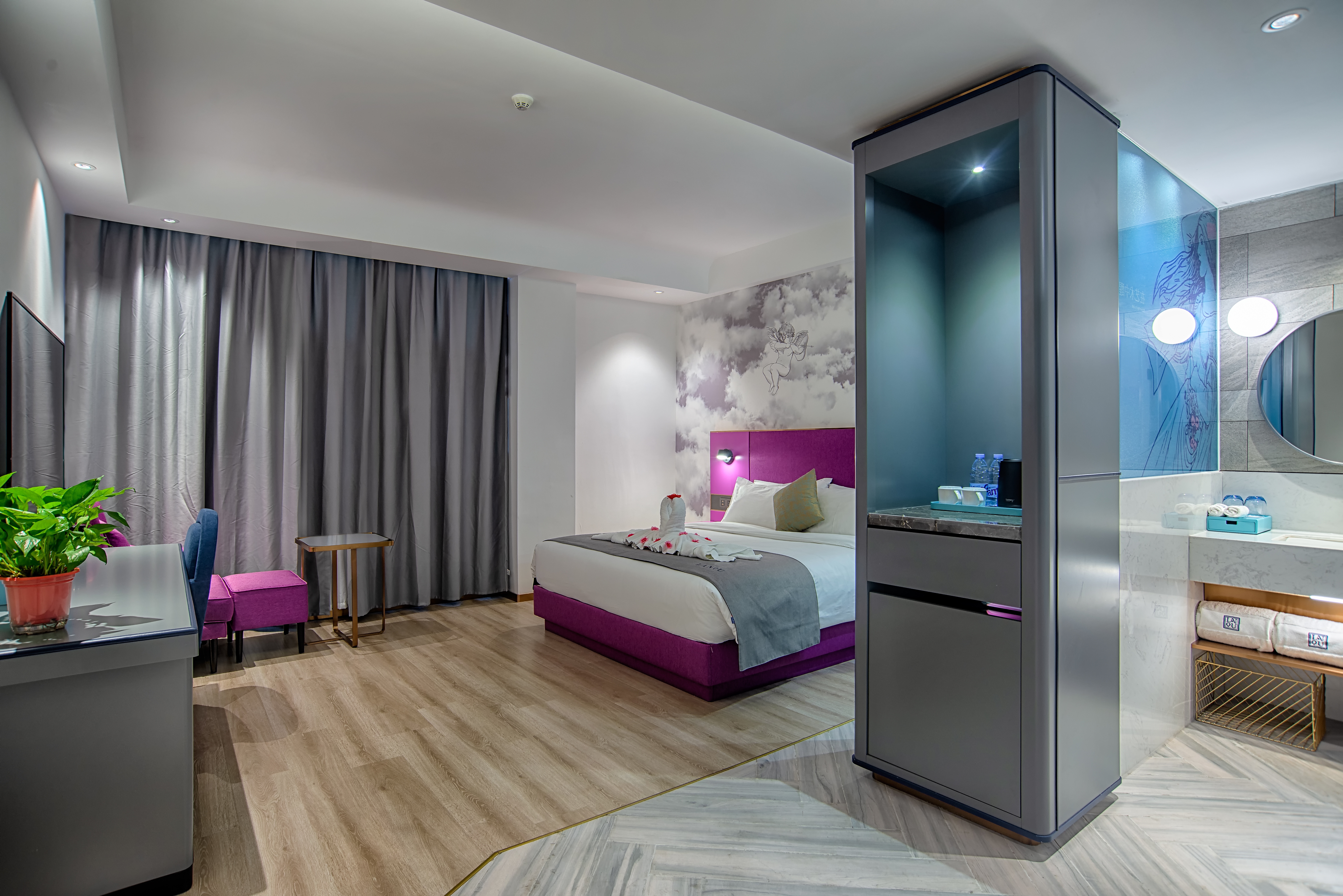 兰锦尊贵大床房- 全屋智能语音控制+金可儿床垫+小冰箱