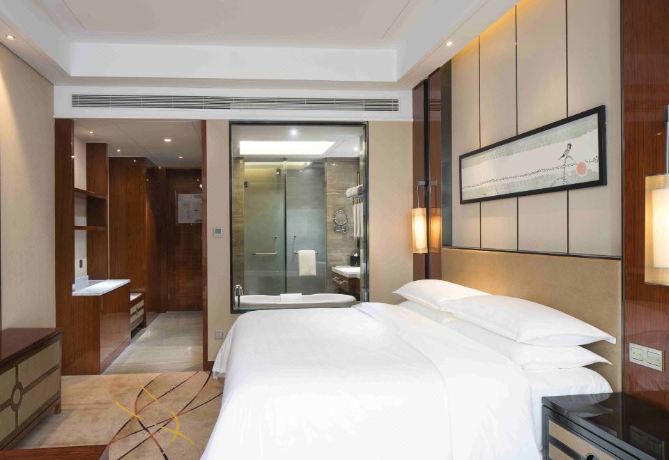 Sheraton Langfang Chaobai River HotelSelected Deluxe Room (Double Bed)