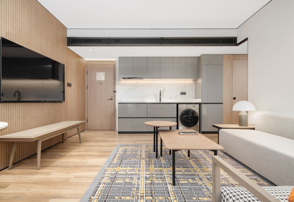 豪華公寓套房+洗烘一體機+廚房