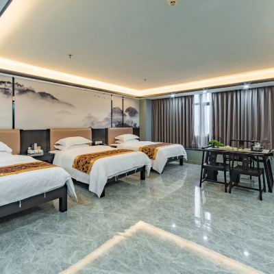 豪華三人房 揭陽紅翡綠翠酒店優惠