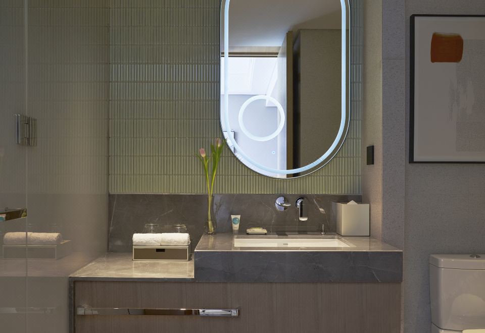 大床房（带梳化床）