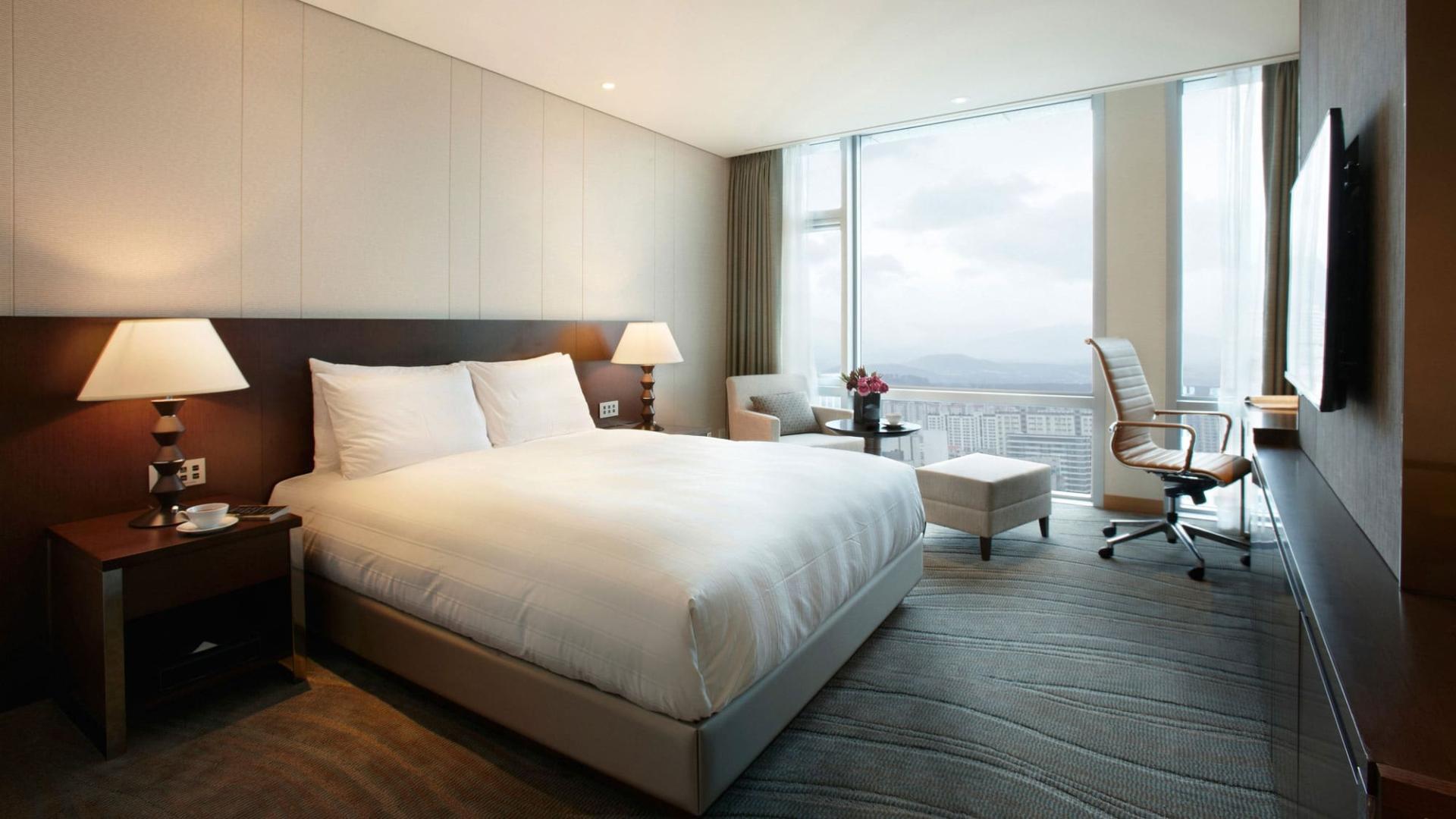 山景豪华双人房