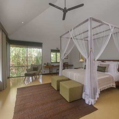 Deluxe Villa 1 King bed