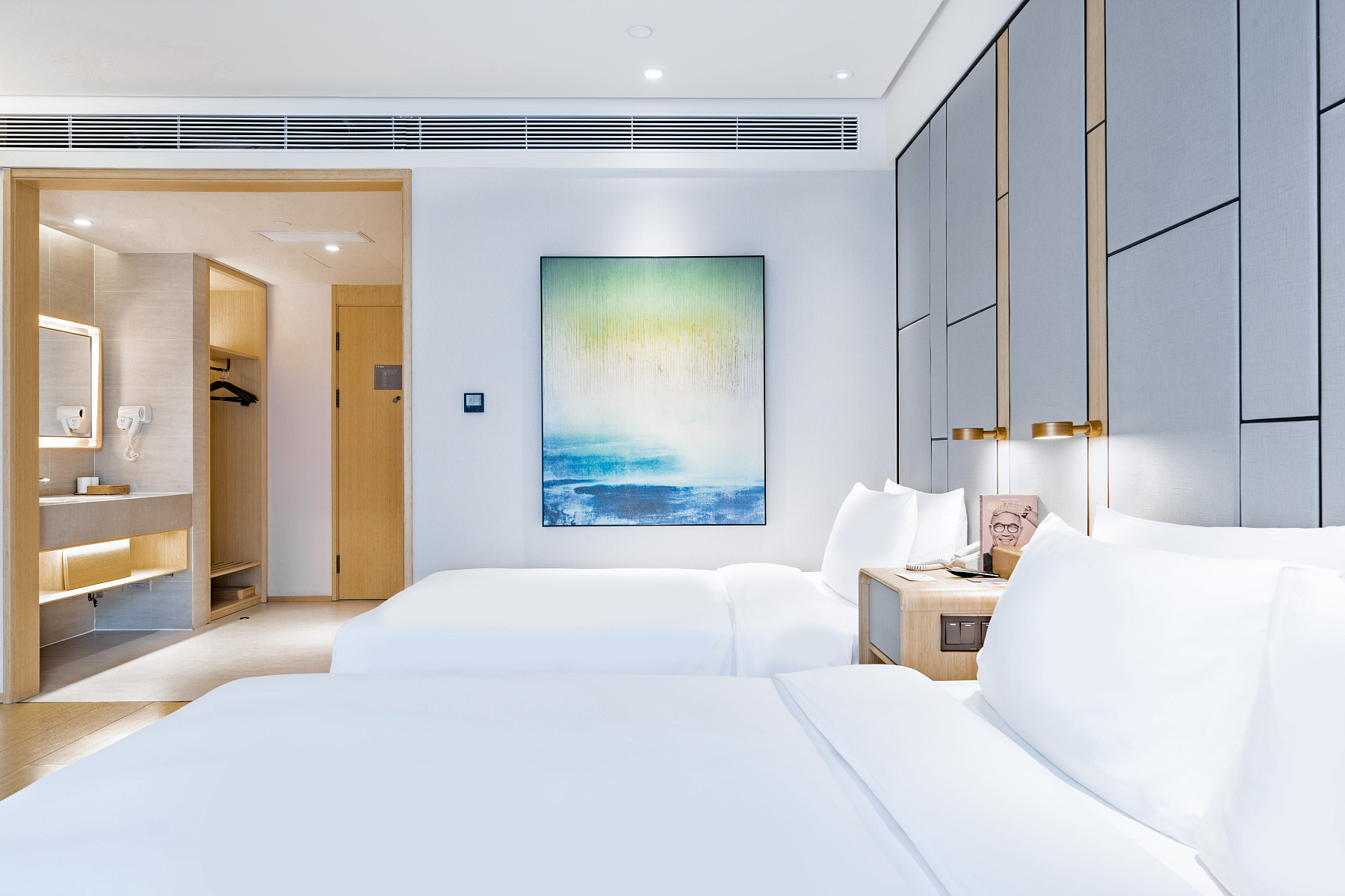 双床房（落地窗+小冰箱+mini茶海）