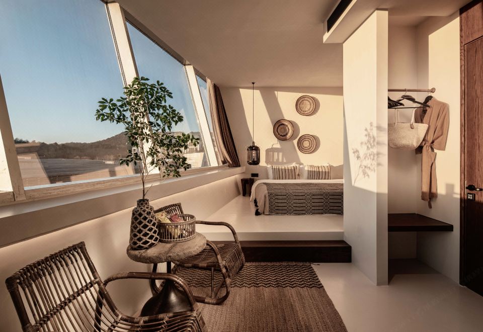 日落晚霞大床房