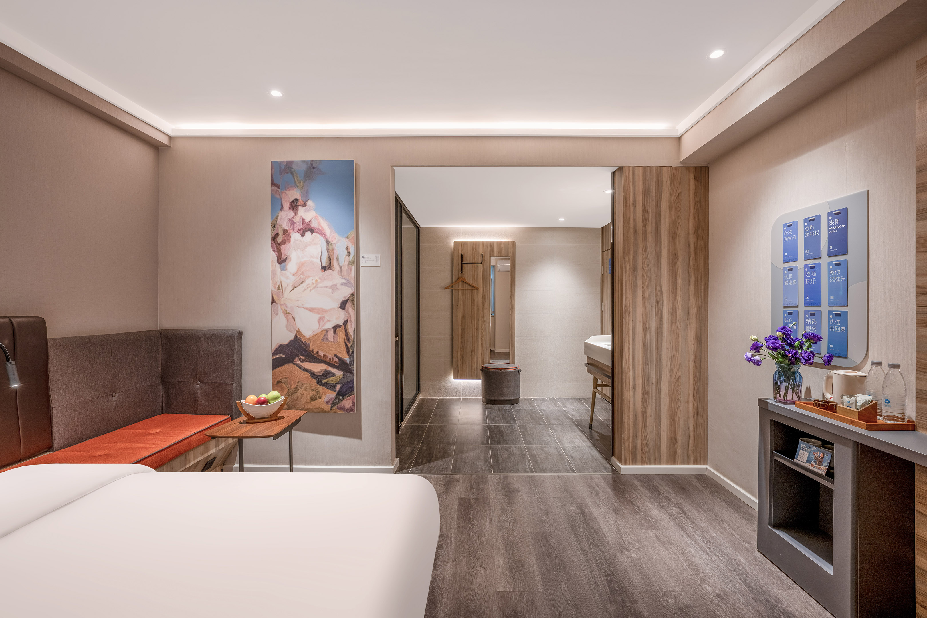 HanTing Premium Hotel (Kunming Donghua)大床房【金可儿床垫+电视投屏】