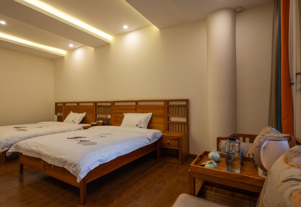 Xinlongmen GuesthouseGuestroom