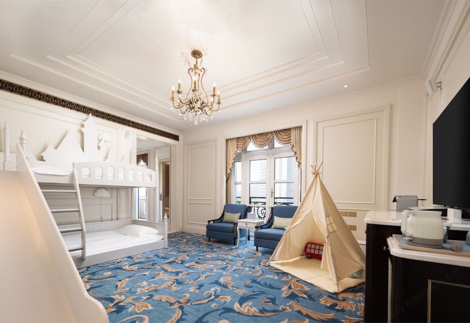 曦海親子滑梯套房