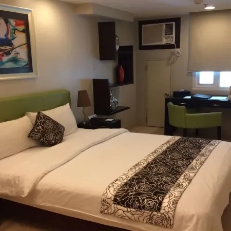 The Exchange Regency Residence Hotel Manila Managed by HII