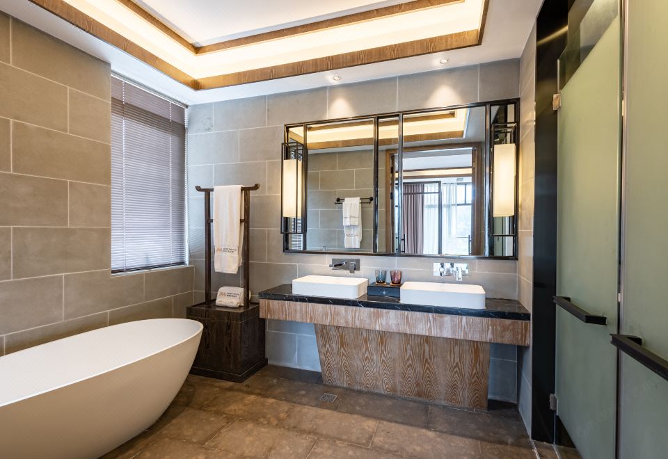 临溪尊享复式套房