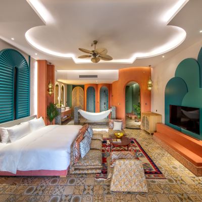 Red Hot Area - Casablanca With Private Tub 清遠熹樂谷温泉度假酒店優惠