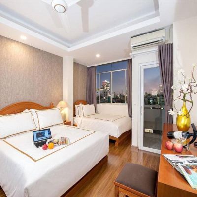 Executive Triple Room with City View With Balcony