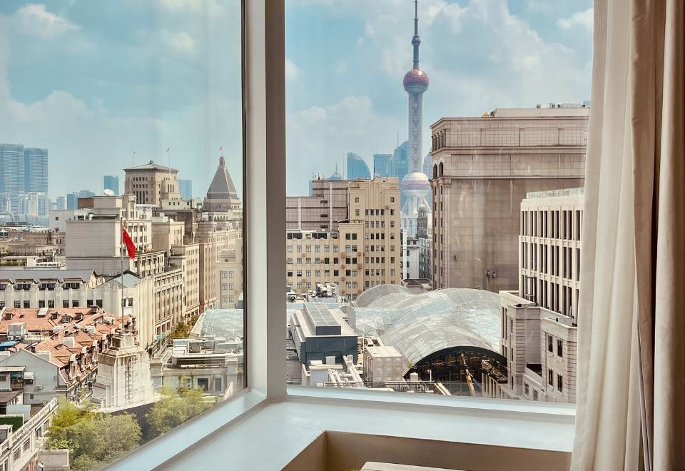 外滩景观大床房