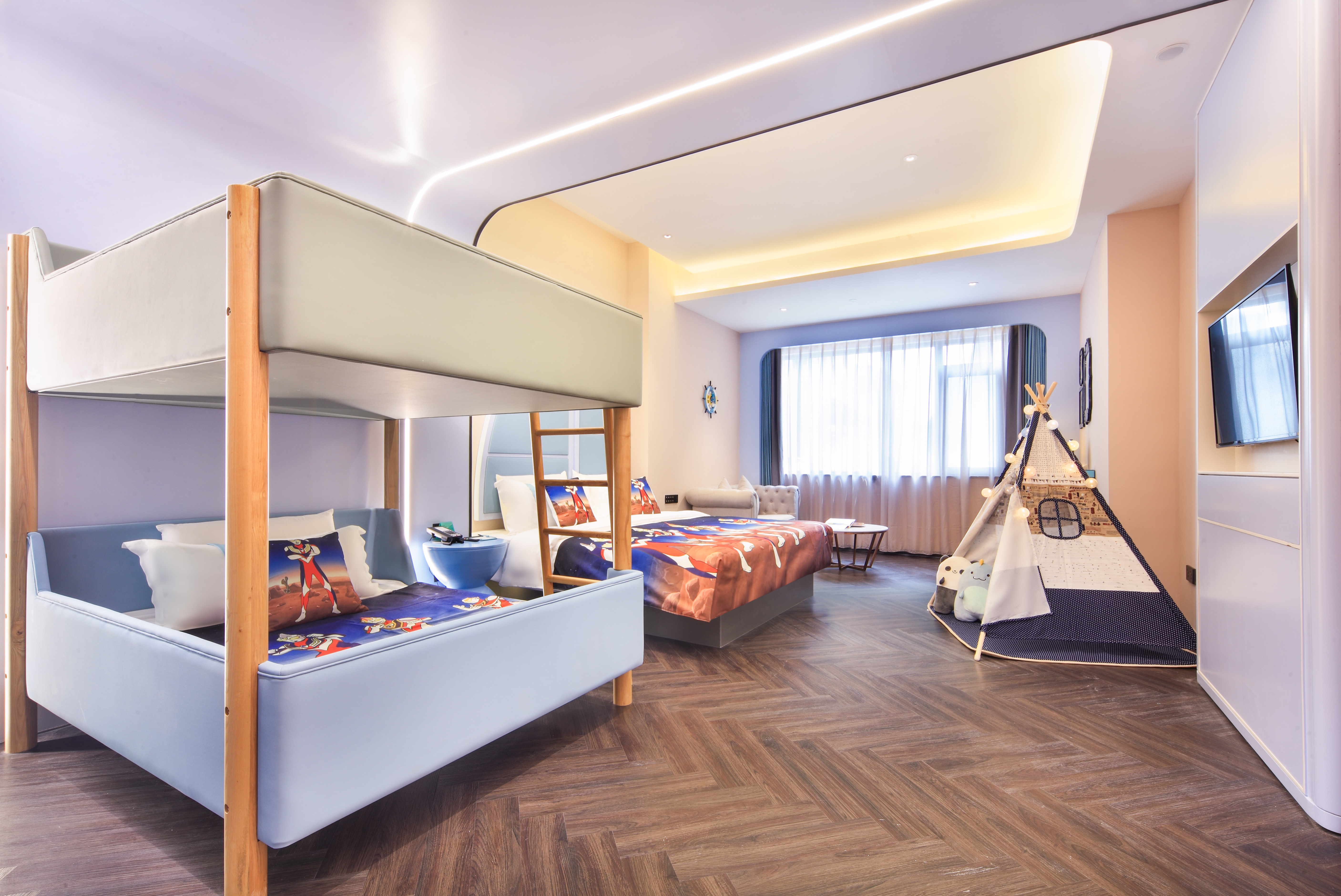 希岸亲子房（亲子时光｜智慧客控｜风尚投屏）