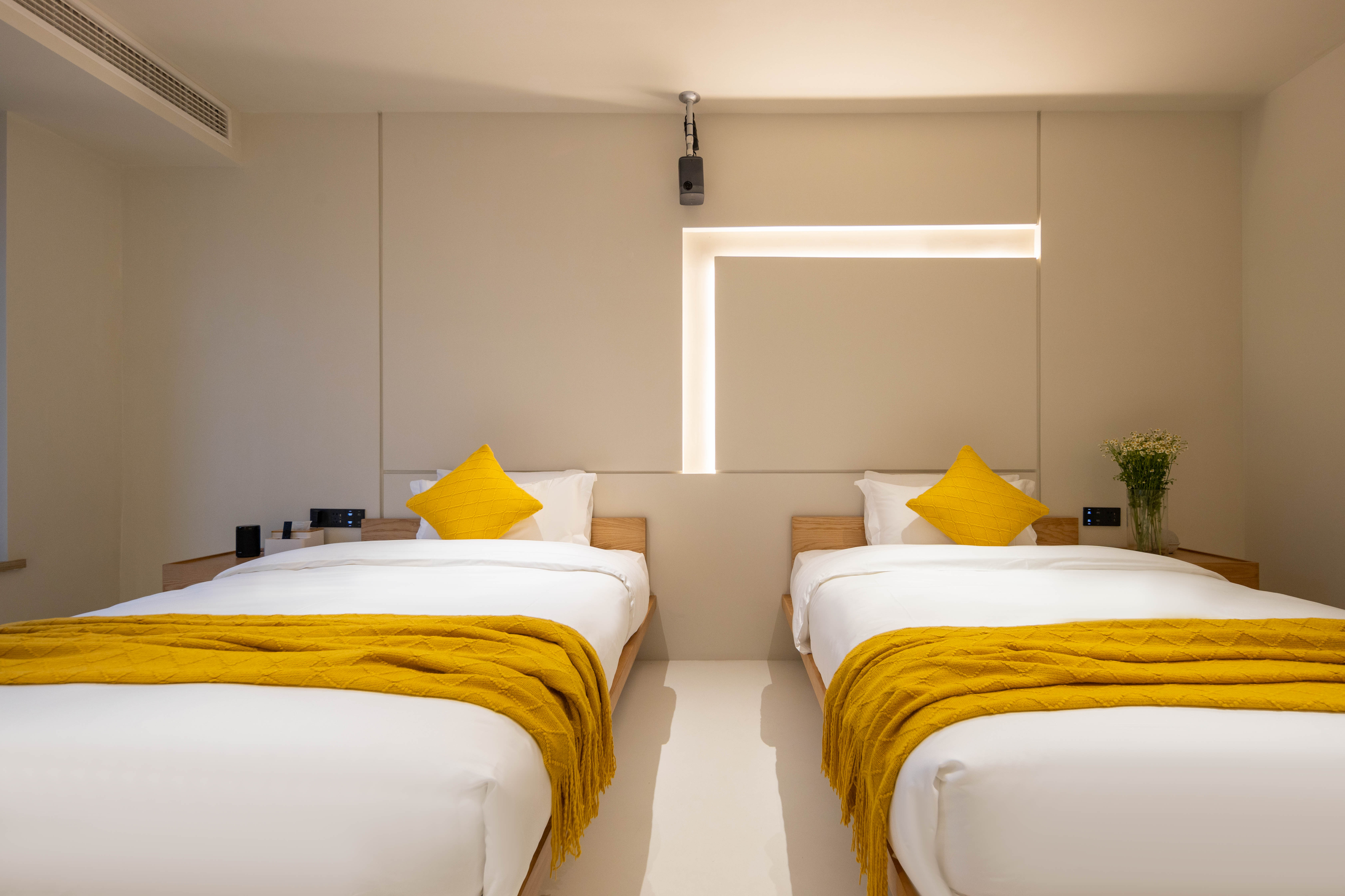 栖迟·景观双床房+巨幕投影+品茶坐榻+全屋智能客控