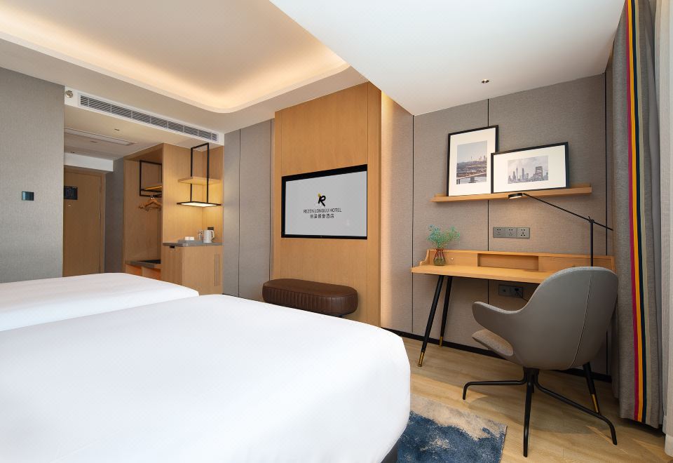 Rezen Longyu Hotel GuangzhouLight Luxury And Light Joy Twin Room (Sunshine City View+Office And Leisure+Bare Sleep Bedding)